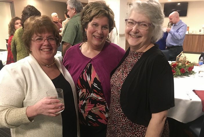 Carol, Jana and Elaine standing together